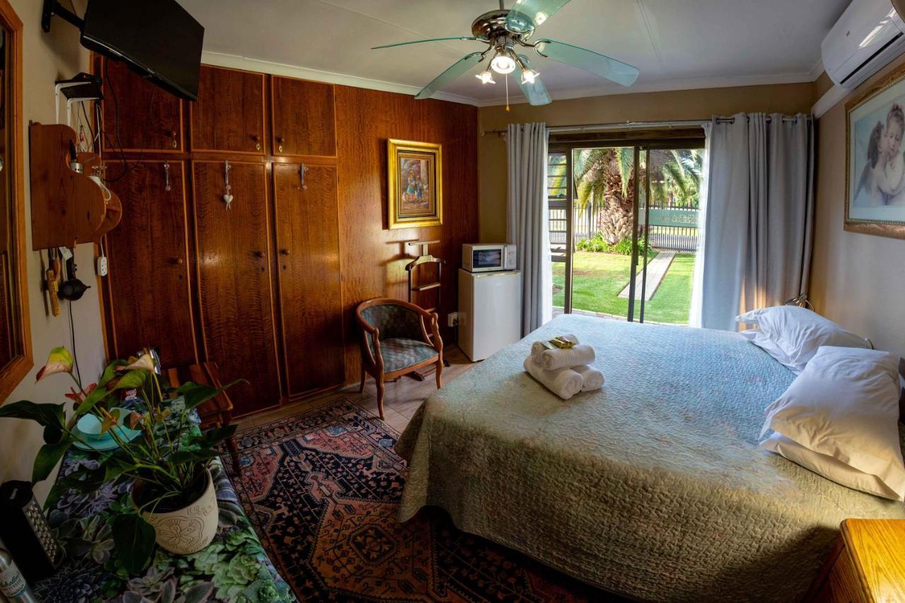 Melsetter'S Guesthouse Блумфонтейн Экстерьер фото
