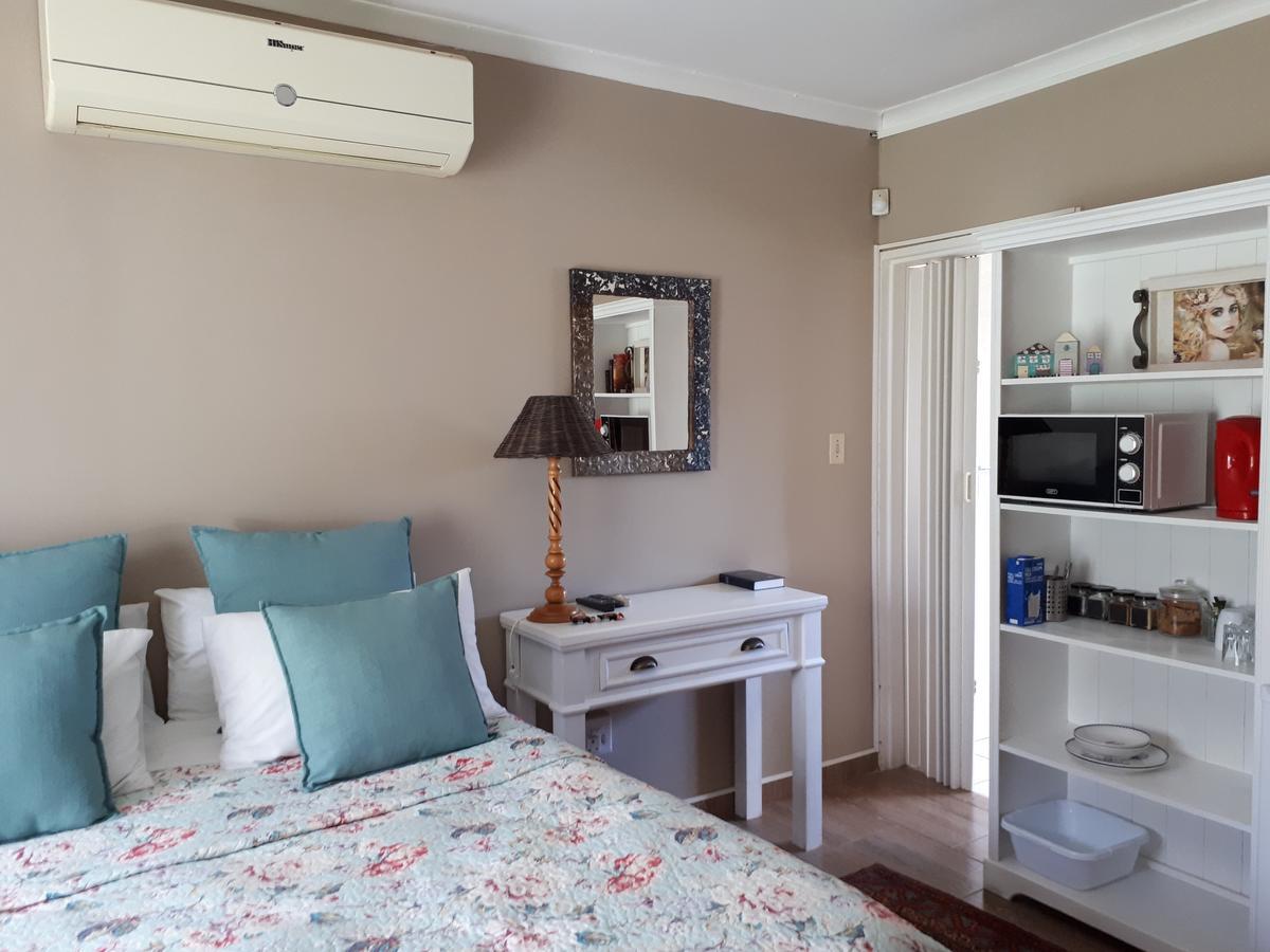 Melsetter'S Guesthouse Блумфонтейн Экстерьер фото