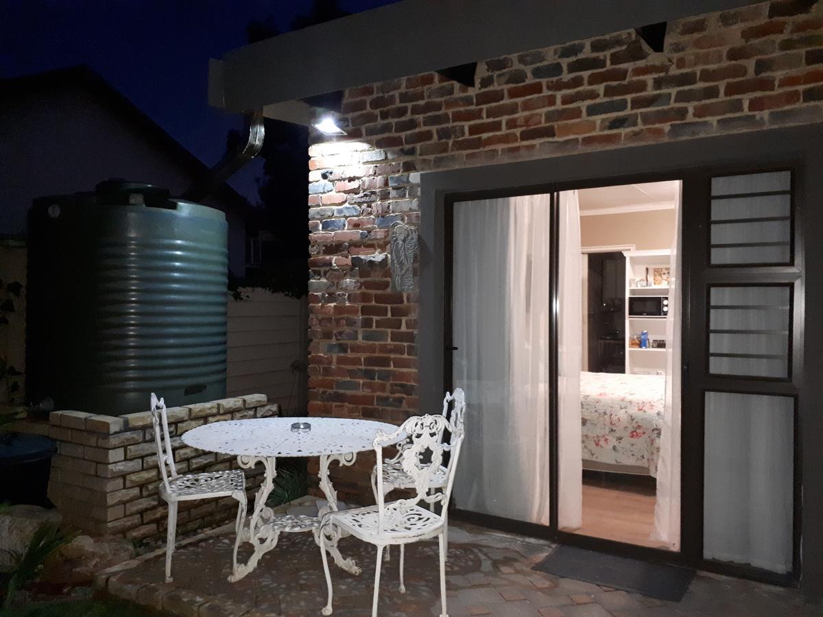 Melsetter'S Guesthouse Блумфонтейн Экстерьер фото