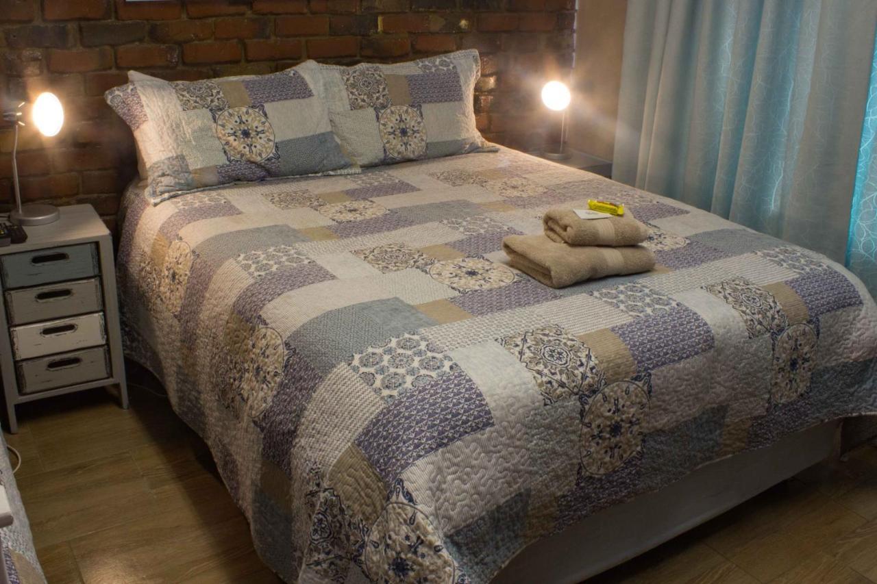 Melsetter'S Guesthouse Блумфонтейн Экстерьер фото